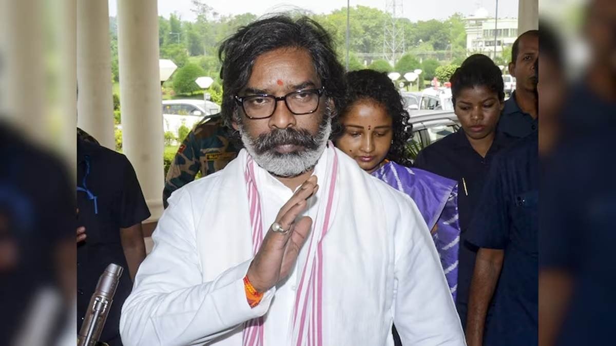 Breaking: मुख्यमंत्री हेमंत सोरेन को बड़ा झटका, हाईकोर्ट ने हटाई अंतरिम राहत, एमपी-एमएलए कोर्ट में आगे चलेगी सुनवाई