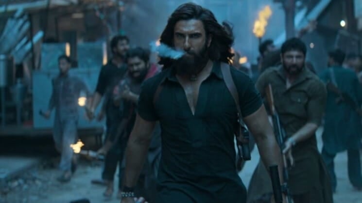 बिग स्क्रीन पर लौटा रणवीर का जादू, फिल्म ‘धुरंधर’ आज सिनेमाघरों में हुई रिलीज, फैंस में उत्साह