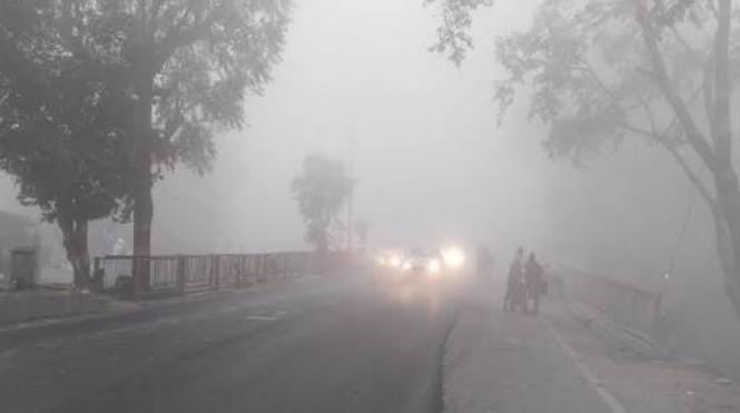 Weather Alert:गिरते तापमान और शीतलहरी ने बढ़ाई झारखंड वासियों की टेंशन, आज भी इन 11 जिलो में IMD का अलर्ट