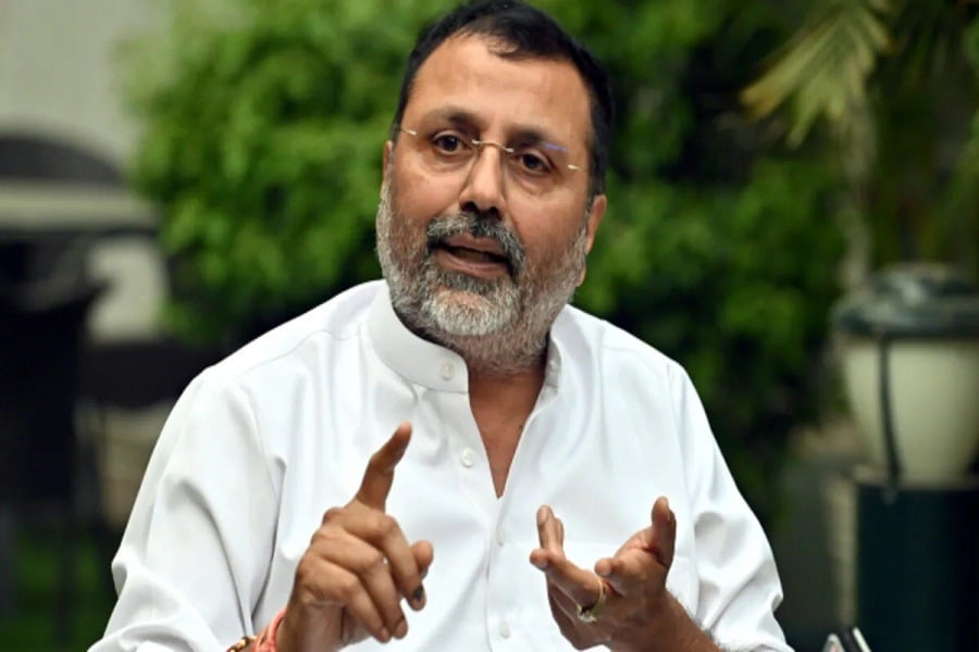 हाईकोर्ट से निशिकांत दुबे को बड़ी राहत, दर्ज FIR हुआ रद्द