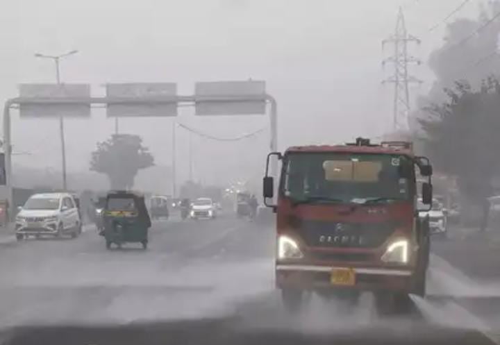 Weather Alert: झारखंड में शीतलहरी के साथ कोहरे का डबल अटैक, IMD ने 20 जिलों में जारी किया बड़ा अलर्ट