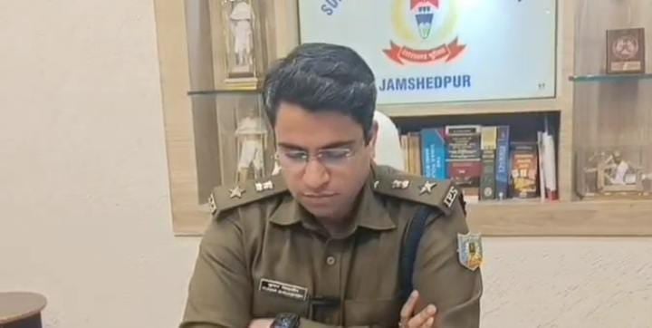 शहर से जा रहे हैं बाहर तो पुलिस को देनी होगी सूचना,पढ़े जमशेदपुर पुलिस ने क्यों जारी की अधिसूचना