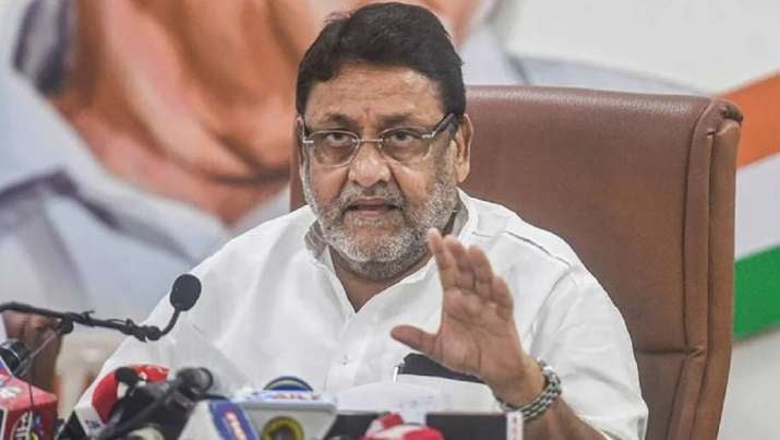 अंडरवर्ल्ड कनेक्शन में महाराष्ट्र सरकार के मंत्री नवाब मलिक गिरफ्तार, घंटों पूछताछ के बाद ईडी ने किया अरेस्ट