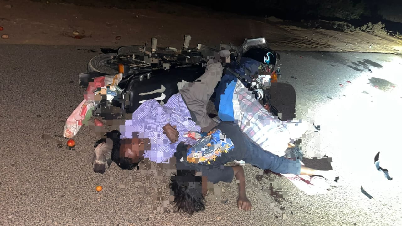 बिग ब्रेकिंग: सरायकेला के ईचागढ़ भीषण सड़क हादसा, वाहन की चपेट में आने से जीजा-साले की मौत एक घायल