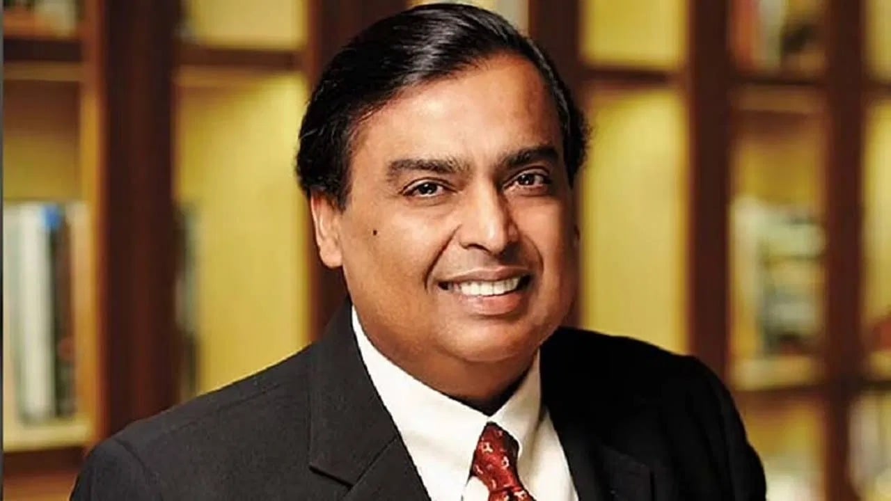 गुजरात में रिलायंस का मेगा प्लान, अगले 5 साल में निवेश होगा ₹7 लाख करोड़, मुकेश अंबानी की बड़ी घोषणा