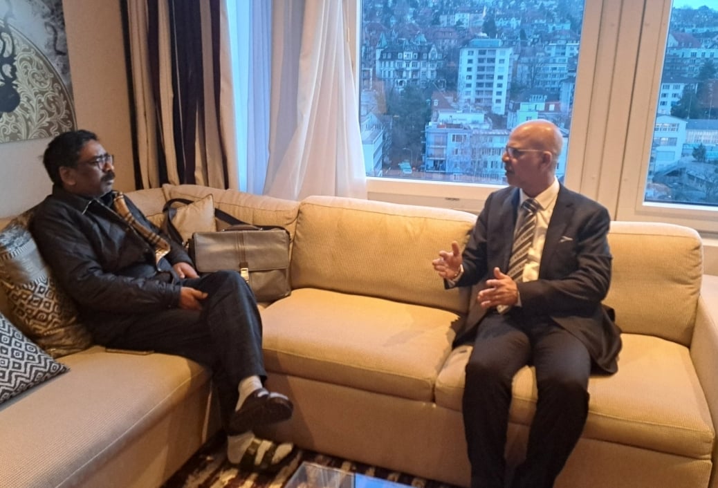 स्विट्जरलैंड में सीएम हेमंत सोरेन से मिले भारत के राजदूत, WEF 2026 पर हुई अहम चर्चा