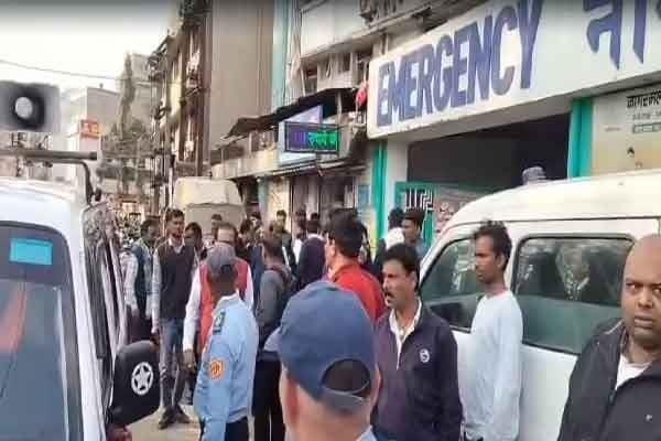 रांची में अपार्टमेंट की छत से कूदकर महिला ने दी जान, इलाके मैं फैली सनसनी