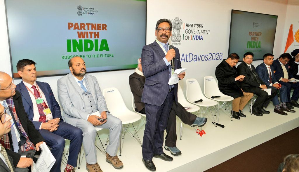 विदेश में सीएम हेमंत ने मजबूती से रखी झारखंड की बात, अब सिर्फ दोहन नहीं विकास और रोजगार  की बात होगी