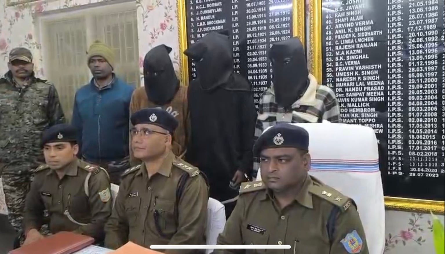 दुमका से बड़ी खबर : रामगढ़ चाकूबाजी कांड का पुलिस ने किया उद्भेदन, 15 जनवरी को हुई थी वारदात