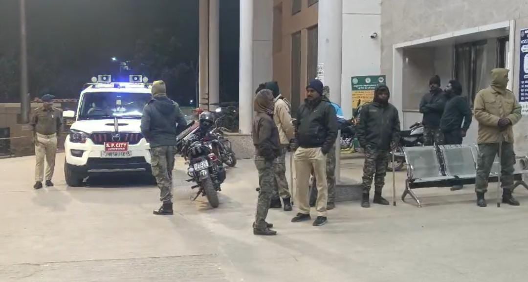 बड़ी खबर:कैरव गांधी अपहरण कांड में जमशेदपुर पुलिस ने किया एनकाउंटर, 3 आरोपियों को लगी गोली