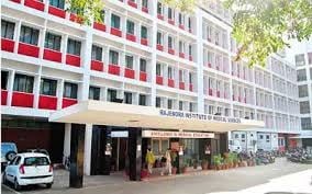 ये कैसा पहरा...रिम्स अस्पताल से बाल कैदी हुआ फरार, पेट में तेज दर्द की शिकायत से पहुंचा ट्रॉमा सेंटर
