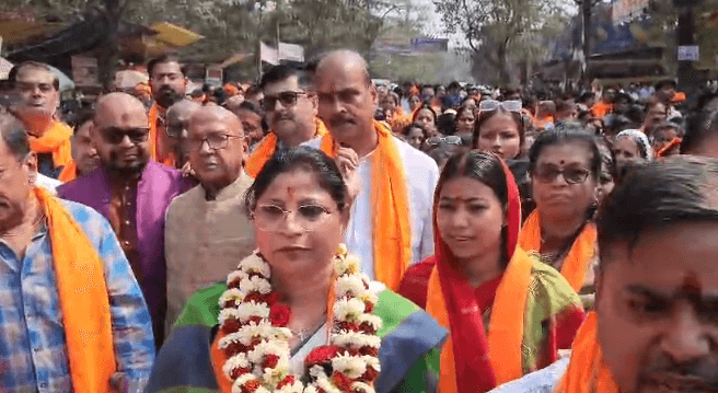 Jamshedpur civic body elections: NDA-backed candidates file nominations on last day of nominations | जमशेदपुर  निकाय चुनाव, नॉमिनेशन के अंतिम दिन NDA समर्थन प्रत्याशियों ने किया नामांकन दाखिल