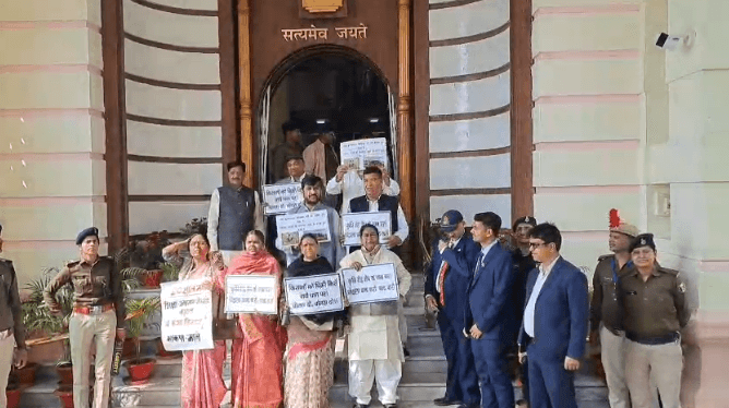 The government was formed through vote theft, former Chief Minister Rabri Devi said | वोट चोरी से बनी है सरकार, पूर्व मुख्यमंत्री राबड़ी देवी ने कहा
