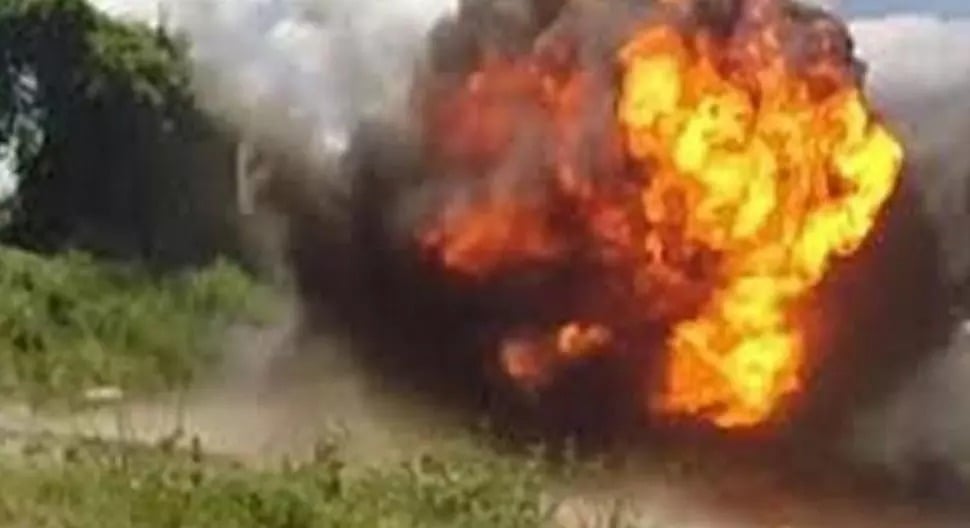 Big news: Powerful blast in Saranda, two villagers seriously injured after being hit by IED. | बड़ी खबर: सारंडा में जोरदार ब्लास्ट , IED की चपेट में आने से दो ग्रामीण गंभीर रूप से घायल