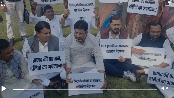 The 11th day of the Budget session was tumultuous, with chants of "Tejashwi Yadav, apologize" echoing in the House |  “तेजस्वी यादव माफी मांगो” के नारे गूंजता रहा सदन, हंगामेदार रहा बजट सत्र का 11वां दिन