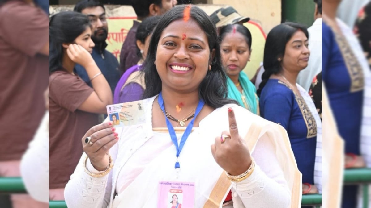 “रांची को नंबर 1 बनाने का संकल्प”: मेयर प्रत्याशी रौशनी खलखों ने डाला वोट, सुबह 9 बजे तक 7.28% मतदान