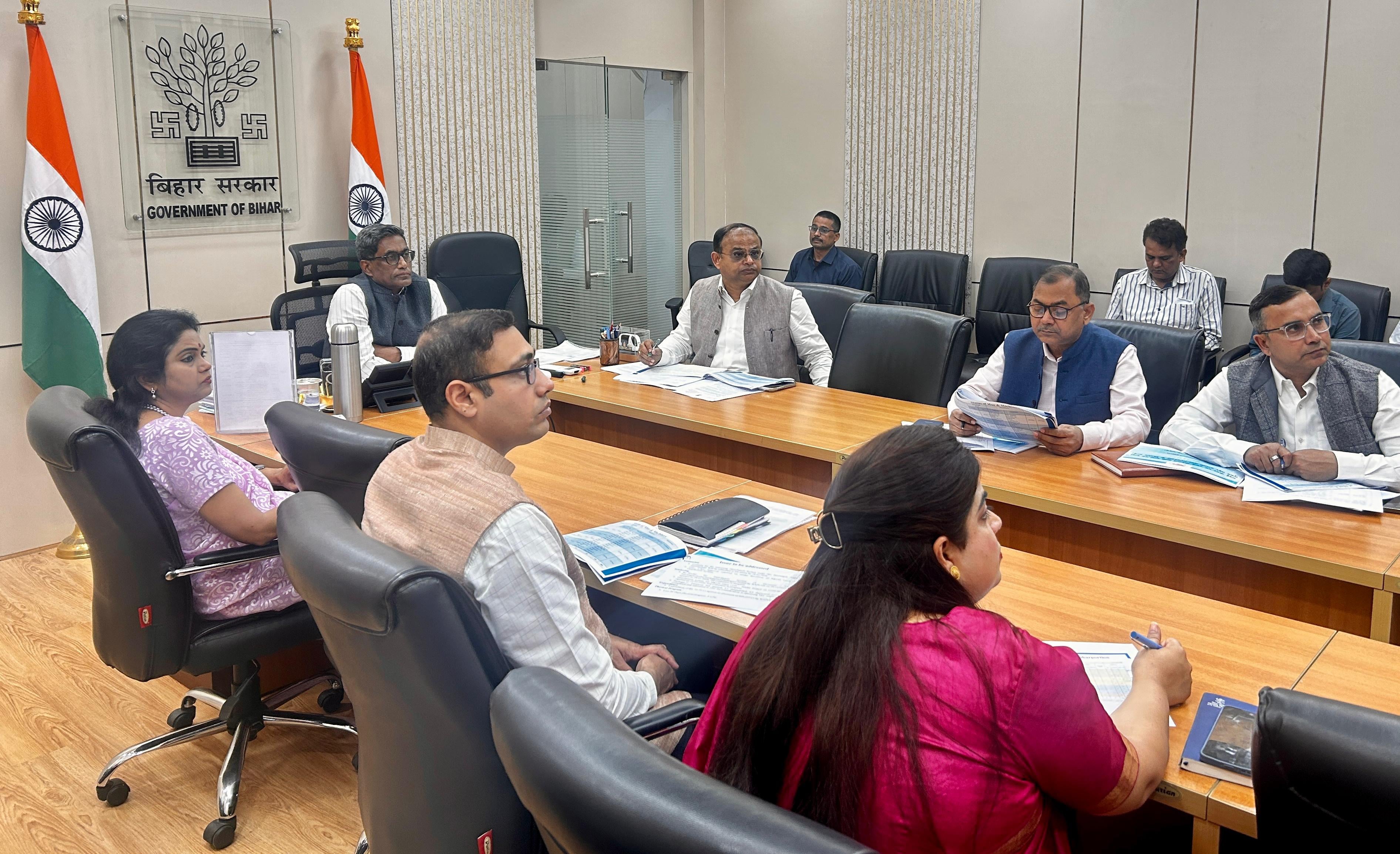 बिहार मुख्य सचिव ने की 'नार्थ कोयल जलाशय' और 'मंडई वीयर' परियोजनाओं की समीक्षा; कार्य पूर्ण करने के सख्त निर्देश