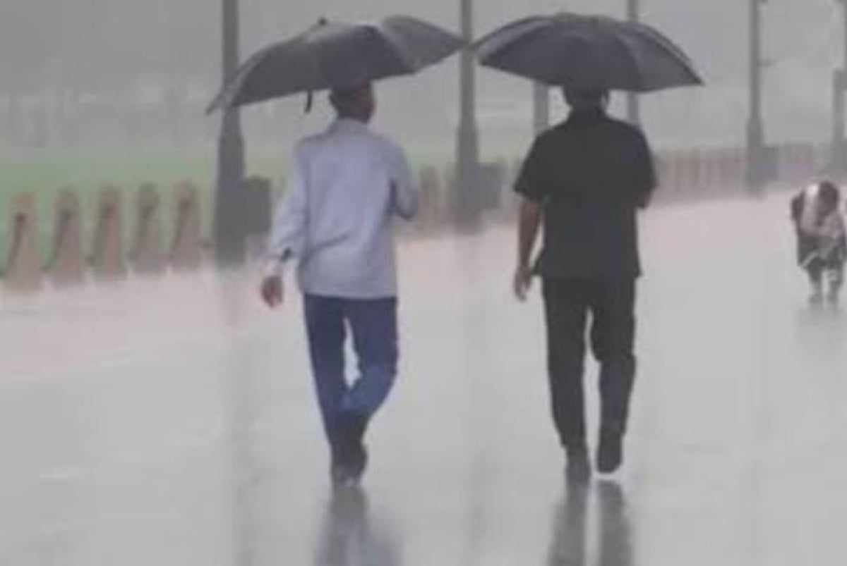 Weather Alert:झारखंड के इन जिलों में आज भी होगी झमाझम बारिश, तो इन जिले में चलेगी तेज हवा