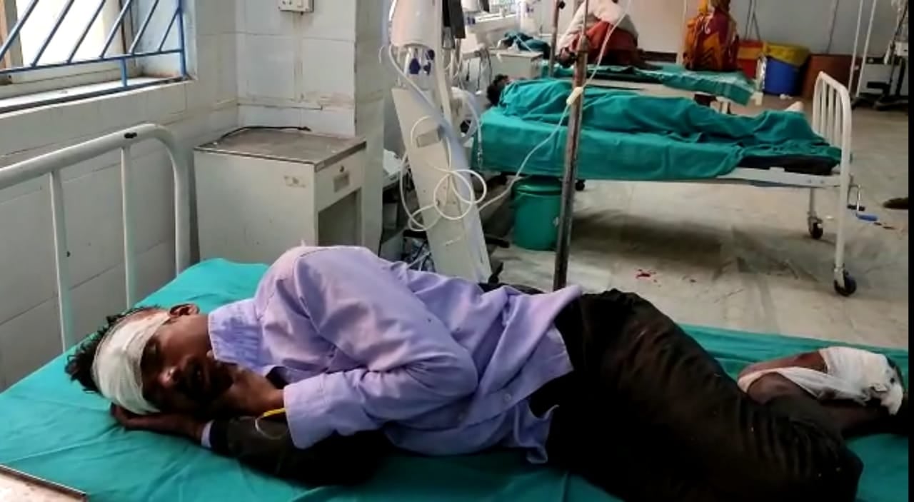 रफ्तार का कहर : दो बाइक की टक्कर, एक की मौत, दूसरे की हालत नाजुक
