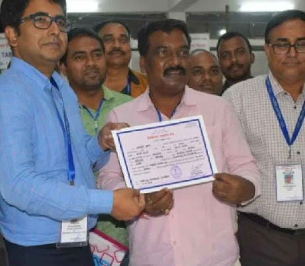 Saraikela Election Result:संजय सरदार बने आदित्यपुर के मेयर, तो परवेज के सिर सजा जीत का ताज