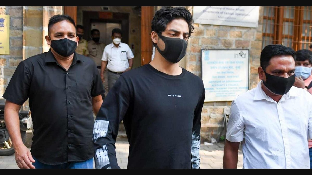 शाहरुख खान के बेटे आर्यन खान को बड़ी राहत, ड्रग्स केस में SIT ने कहा- आर्यन के पास नहीं था कोई ड्रग्स