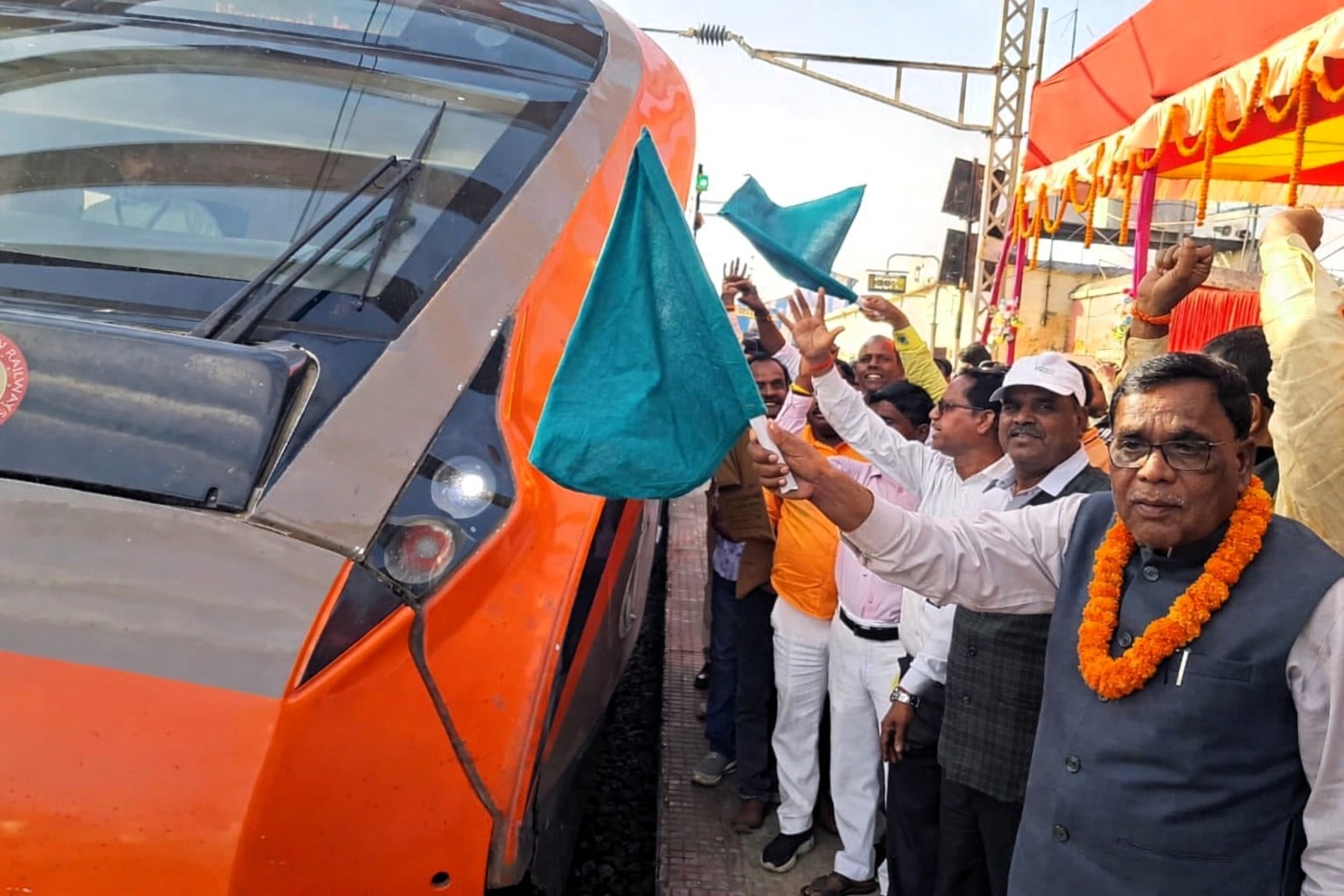 Good News:रांची -वाराणसी वंदे भारत एक्सप्रेस अब हज़ारीबाग़ रोड स्टेशन पर भी ठहरेगी, क्या है टाइमिंग