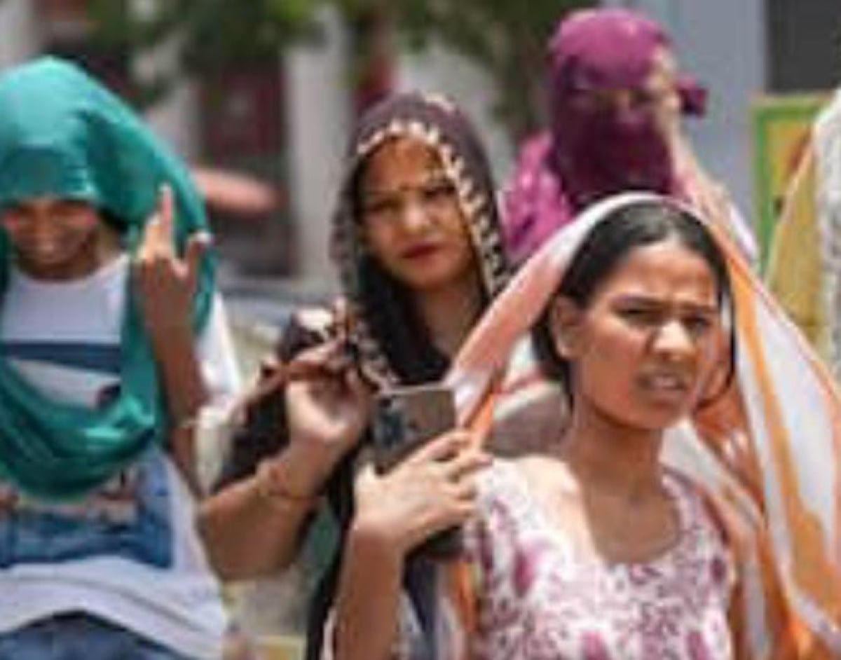 Weather Alert:झारखंड में गर्मी के तेवर से छूटा लोगों का पसीना, 34 डिग्री पर पहुंचा जमशेदपुर का पारा