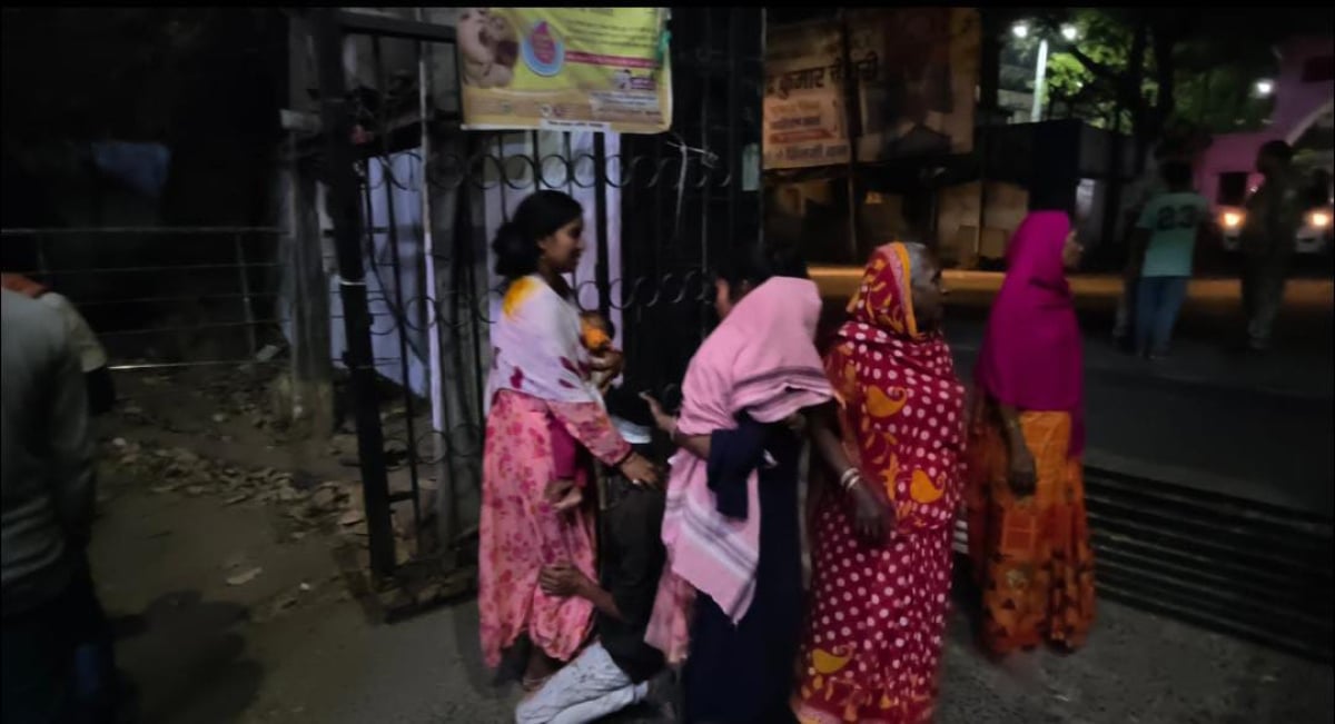 गिरिडीह में डीजे बजाने को लेकर चाकूबाजी, युवको ने 3 भाइयों को मारा चाकू, एक की मौत