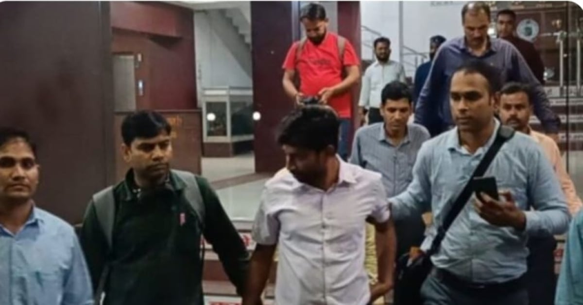 धनबाद घूसखोरी कांड : 24 लाख के विपत्र में ऐसे उलझे कि सीबीआई के हाथों हो गए ट्रैप