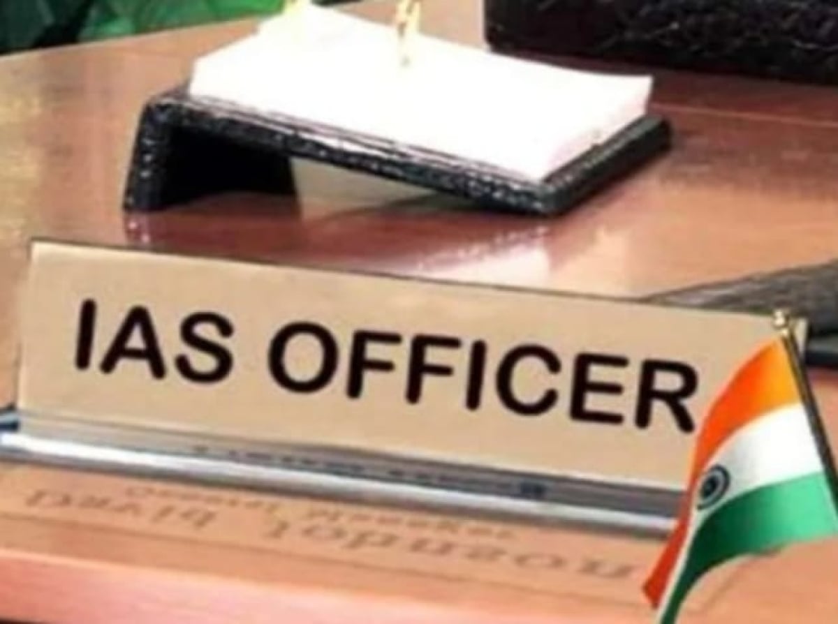 झारखंड में अब आईएएस अधिकारियों की संख्या हो जाएगी 190,पंद्रह को मिली प्रोन्नति,चार होल्ड पर