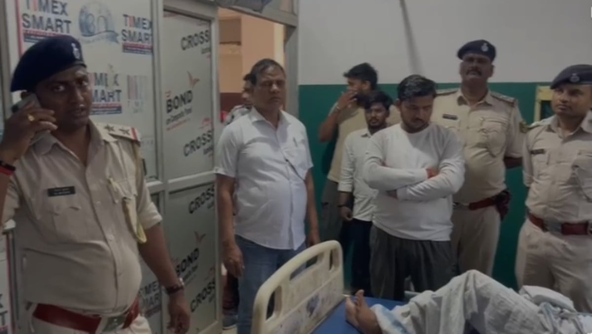 मोकामा में ट्रेन से गंगा में गिरी युवती, रील्स बनाना पड़ा महंगा!