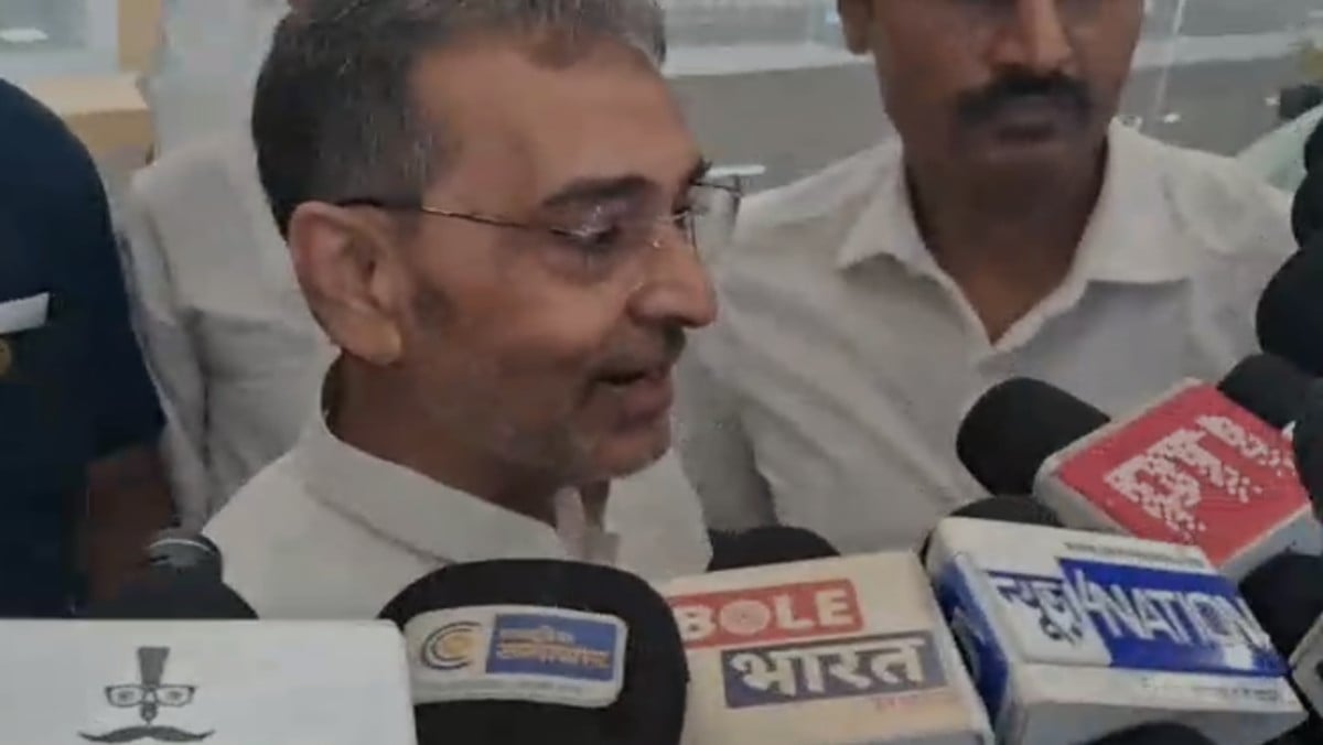 सांसद उपेंद्र कुशवाहा बोले नीतीश मॉडल ही भविष्य, BIHAR की राजनीति में नया संदेश
