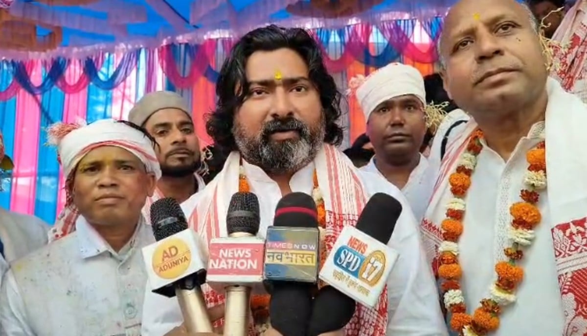साहिबगंज में सरहुल की धूम, आदिवासी संस्कृति के रंग में रंगा राजमहल