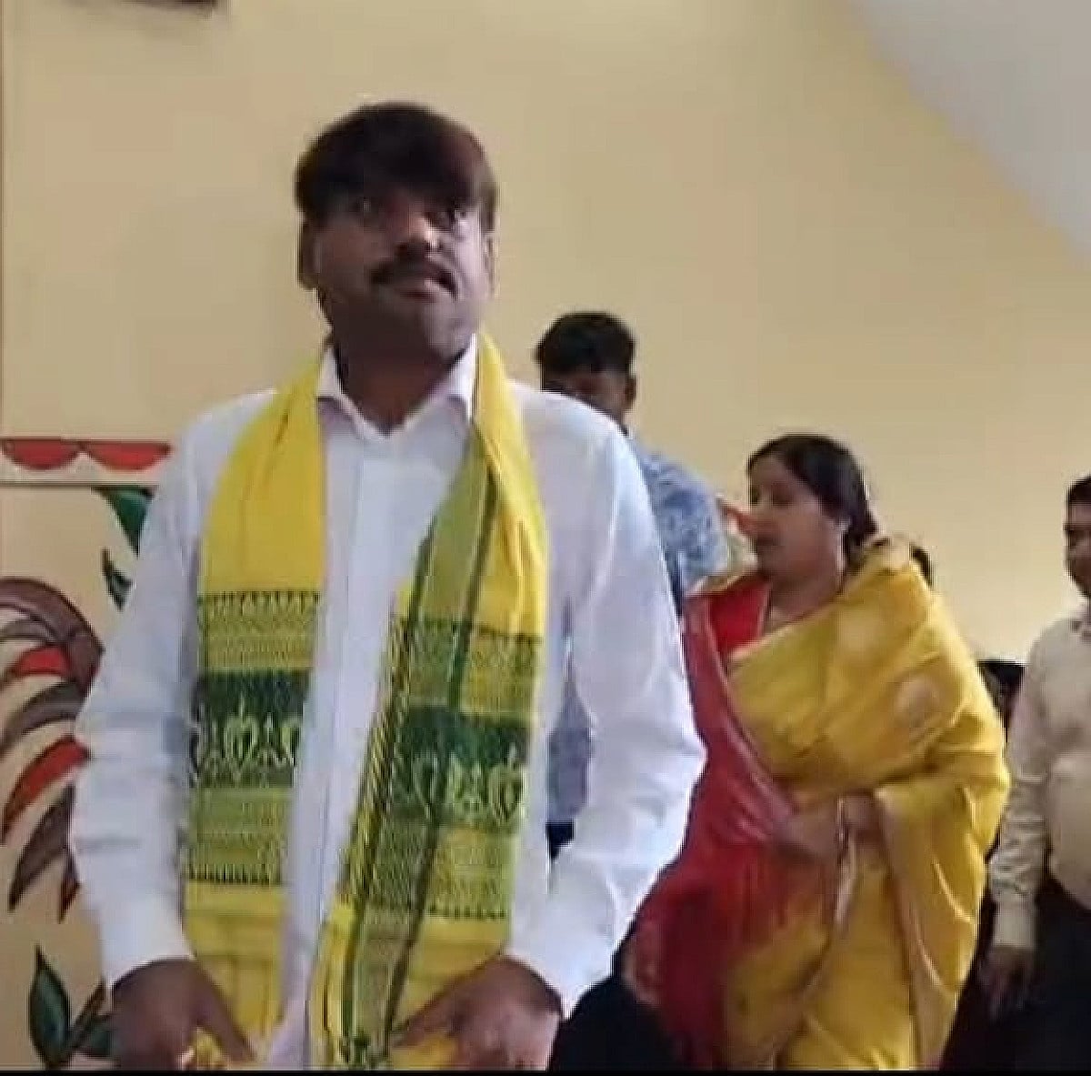 मेयर संजीव सिंह का कार्यभार ग्रहण: विधायक रागनी सिंह की मौजूदगी बता गई कि भाजपा का रुख अब नरम पड़ गया!