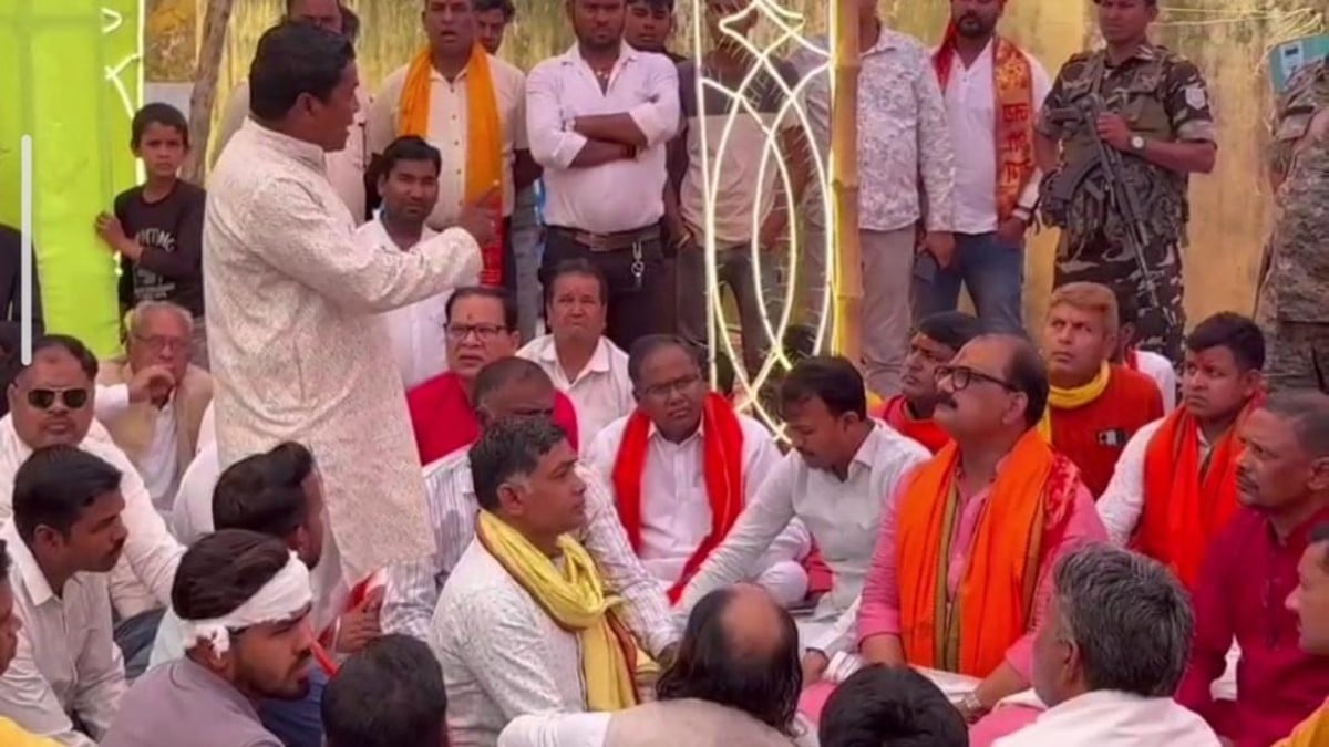 रामनवमी अपडेट : दो दिन के विवाद के बाद गढ़वा में तनाव हुआ शांत, ड्रोन से रखी जा रही है निगरानी