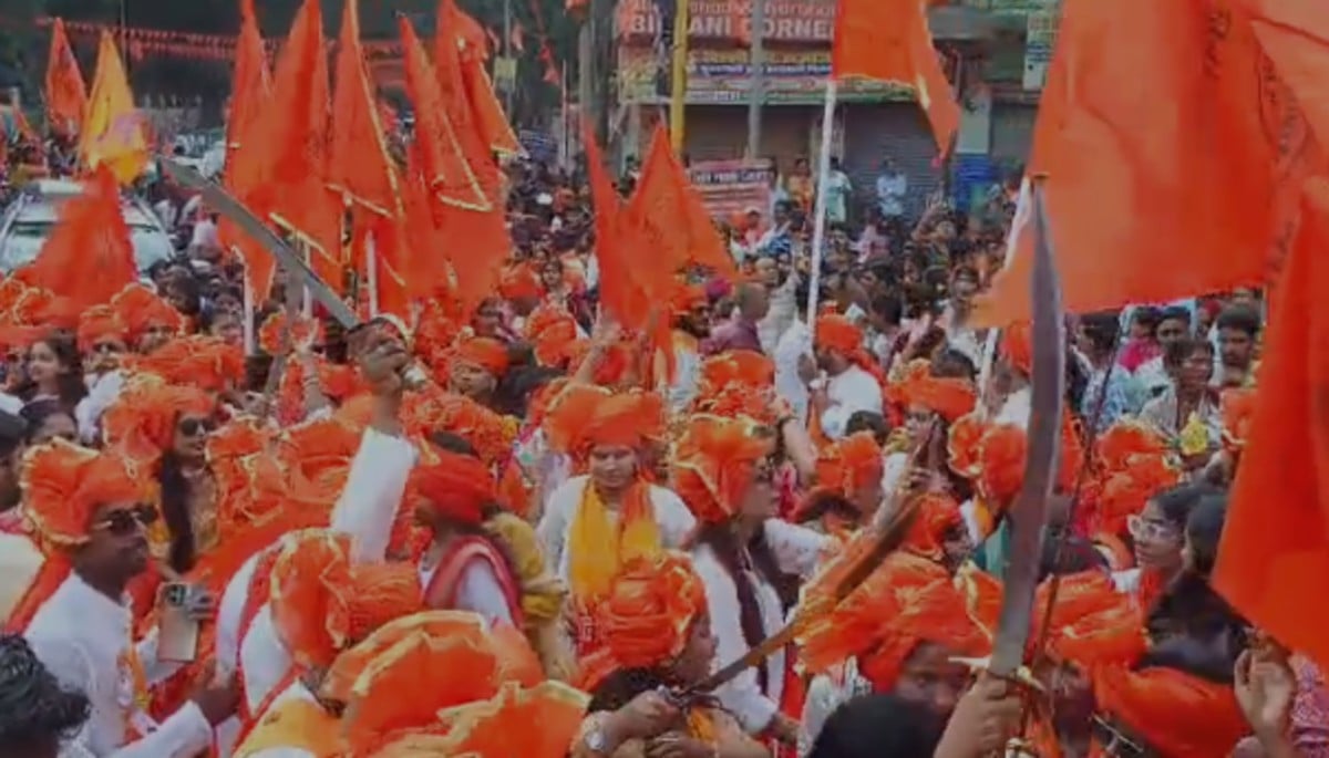 मंत्री लेसी सिंह ने किया शुभारंभ, पूर्णिया में निकली झांकियों और शिव तांडव ने मोहा मन