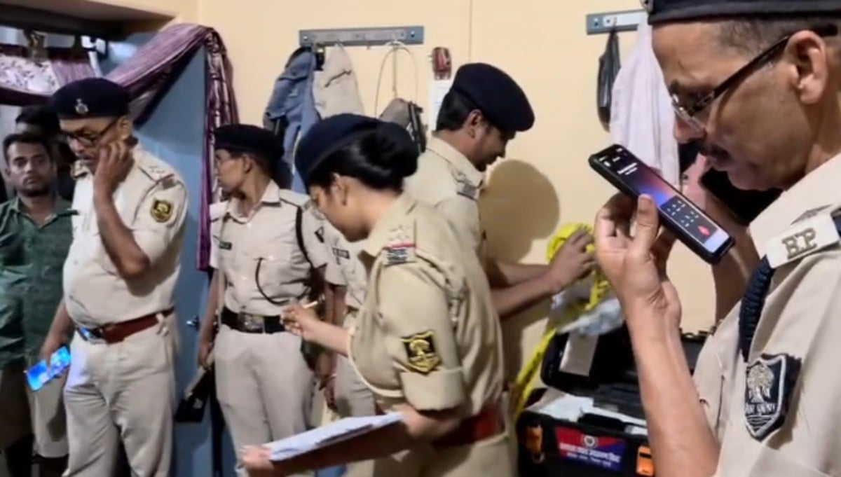 जमुई में पंखे से लटकी मिली महिला, सुसाइड या साजिश FSL जुटा रही साक्ष्य