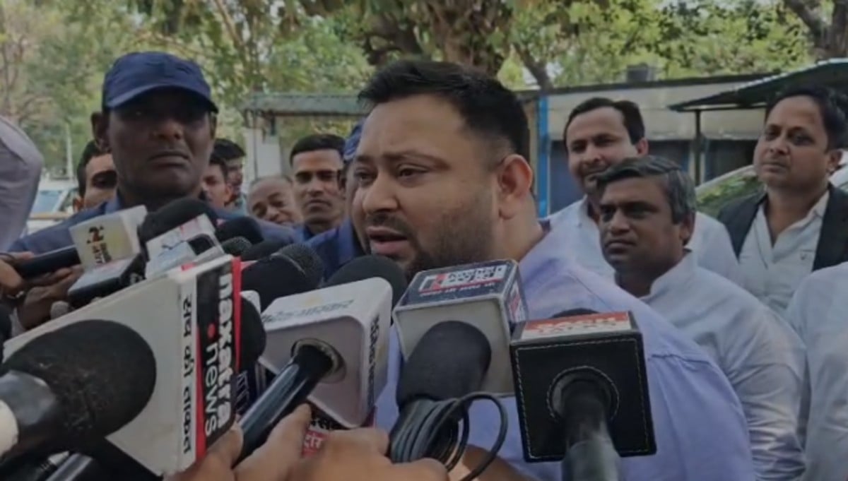 नीतीश कुमार के इस्तीफे पर तेजस्वी यादव का बड़ा आरोप, बोले– दबाव में लिया गया फैसला