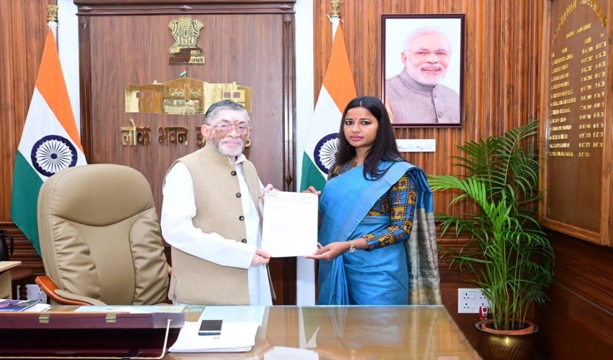 हजारीबाग निर्भया कांड: अंबा प्रसाद ने की सीबीआई जांच की मांग, राज्यपाल को सौंपा ज्ञापन