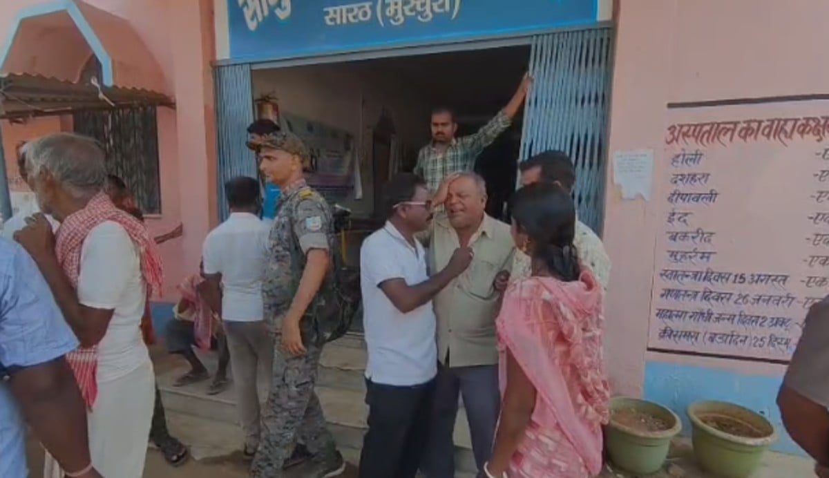 देवघर से बासुकीनाथ जा रहे दंपति की तेज़ रफ्तार वाहन से टक्कर, बाईकसवार पति की मौत, पत्नी घायल