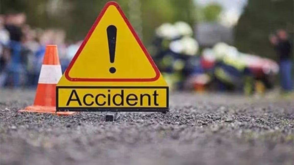 चतरा में दर्दनाक हादसा,बारातियों से भरी स्कॉर्पियो पलटी, एक की मौत