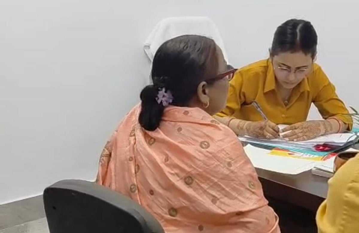 हाय रे कलयुग ! बहनोई के साथ गलत काम कर रही थी बहू, तभी पड़ गई सास की नजर, फिर जो हुआ.....