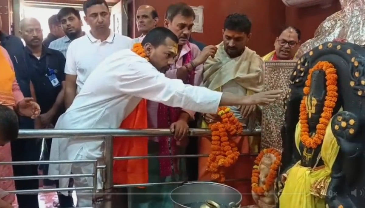 हरिहरनाथ मंदिर पहुंचे निशांत कुमार,पिता के कार्यकाल को याद कर हुए भावुक