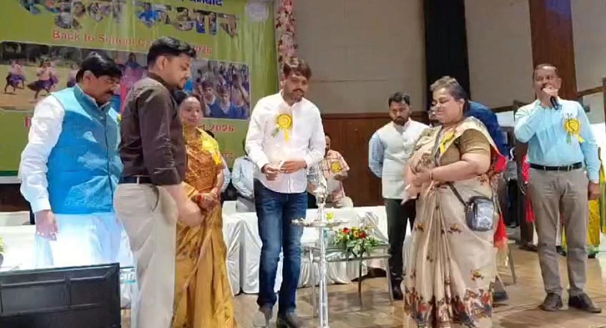 धनबाद में ड्रॉप आउट बच्चों की स्कूल में होगी वापसी,प्रशासन ने बनाई रणनीति