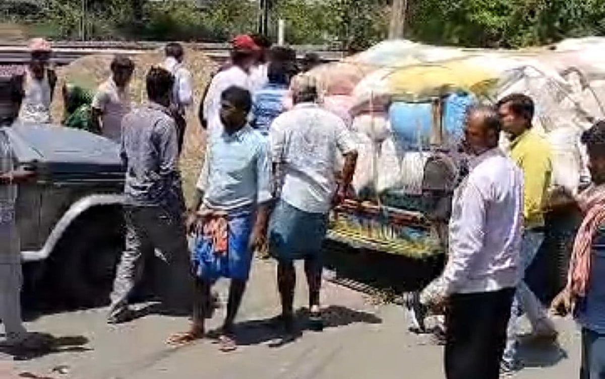 बड़ी खबर:साहिबगंज के दिग्घी फाटक के पास भीषण सड़क हादसा,तीन की दर्दनाक मौत