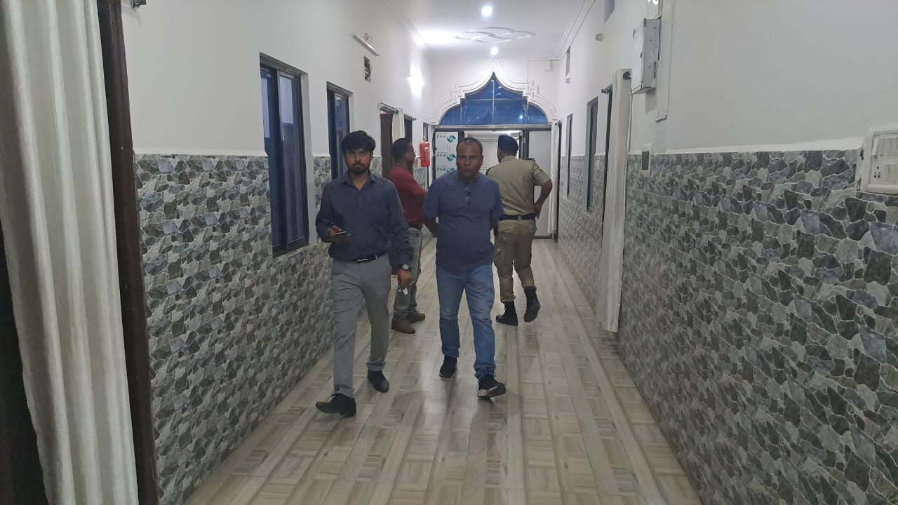 Bihar News : मुंगेर के इस थाने में सुबह से हो रही थी किचकिच, फिर जो हुआ उससे पुलिस भी रह गई सन्न