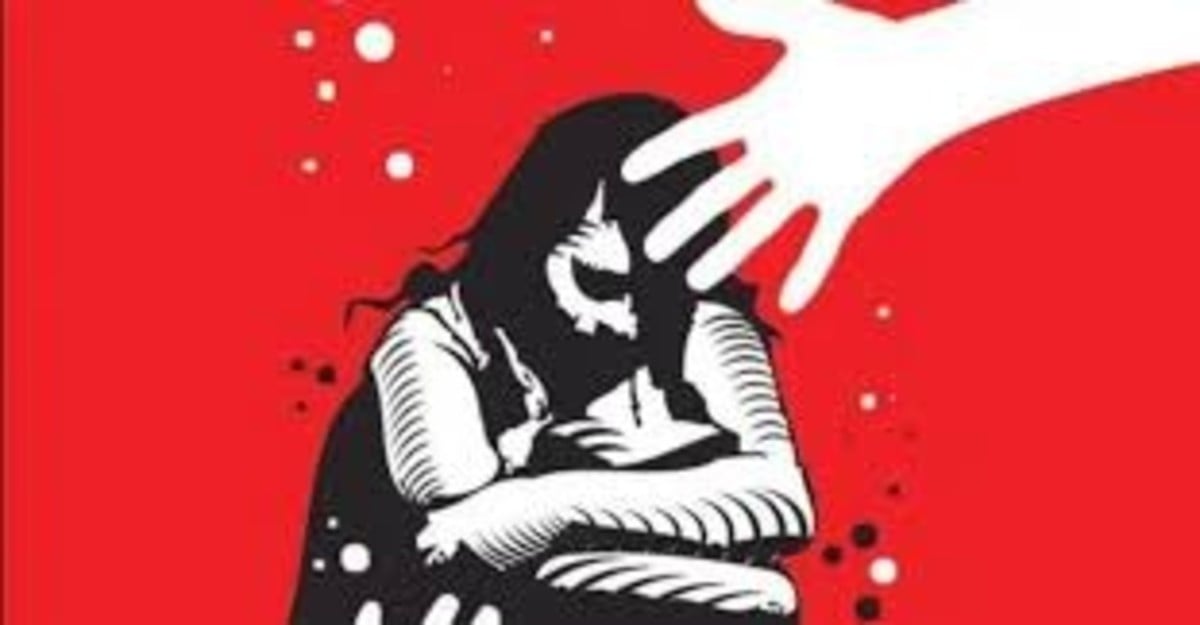 हजारीबाग में छात्राओं से छेड़खानी के आरोप में हेडमास्टर सस्पेंड, जांच हुई शुरू