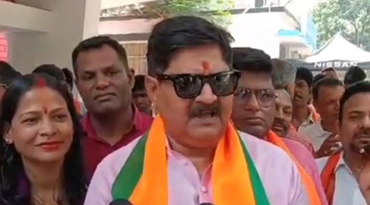 बिजली विभाग की मनमानी के खिलाफ धनबाद में  भाजपा का हल्लाबोल, जीएम आफिस का किया घेराव