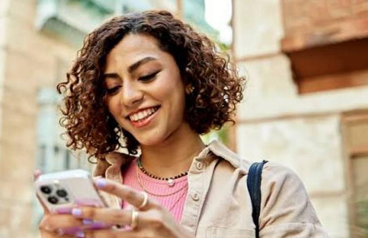 Techno Tips: अब आईफोन यूजर्स बिना इंटरनेट के भी भेज पायेंगे फोटो, जानिए कैसे