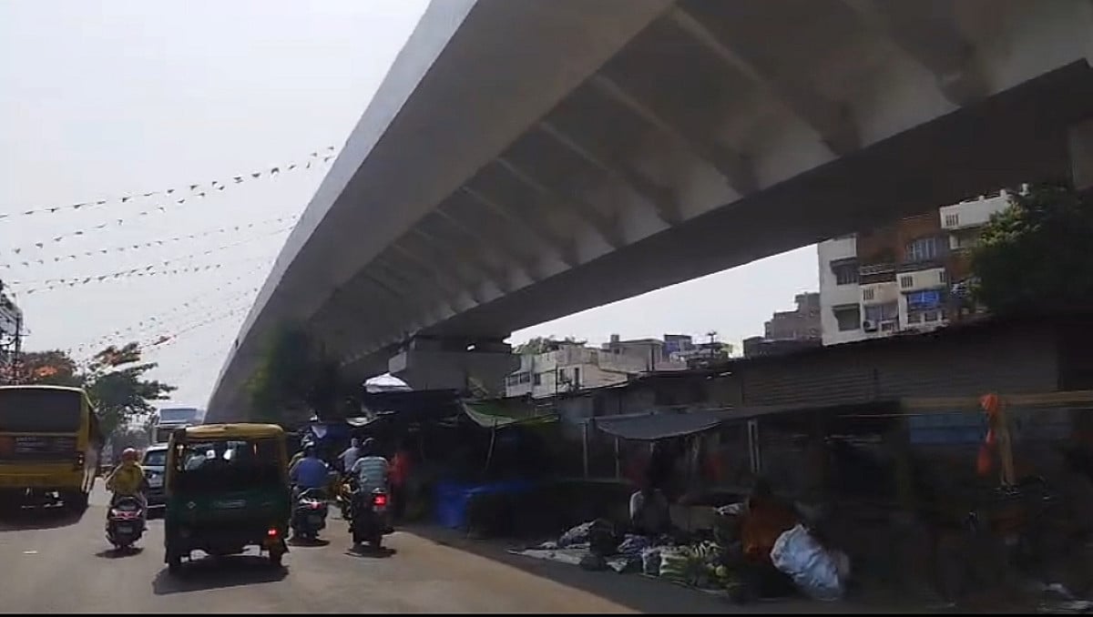 जमशेदपुर: घंटों के जाम से राहत की उम्मीद, तेजी से बन रहा मानगो का फ्लाईओवर